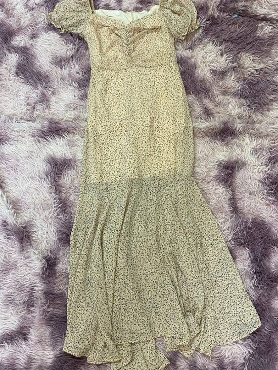 Dresses & Skirts - Floral Short Sleeve Maxi Dress